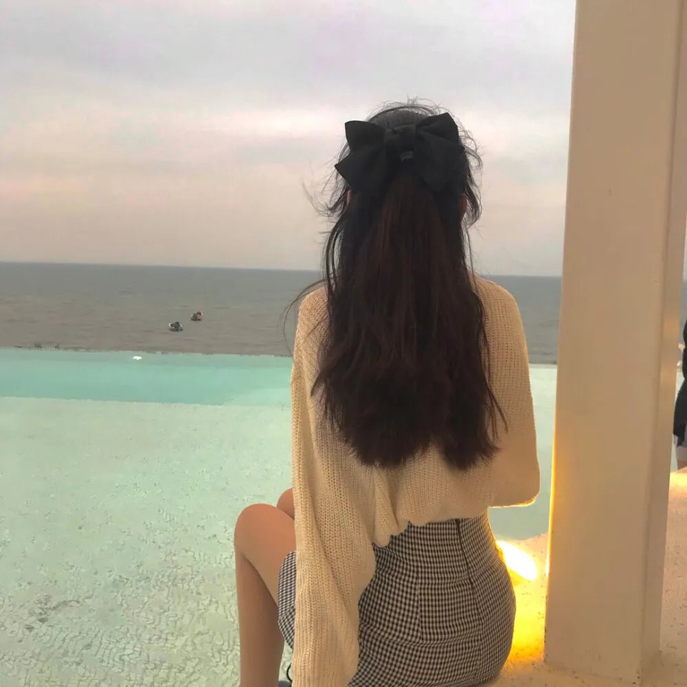 曼迪 海报