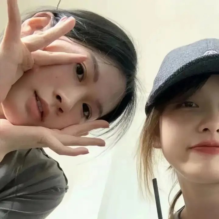 突如其来的假期 海报